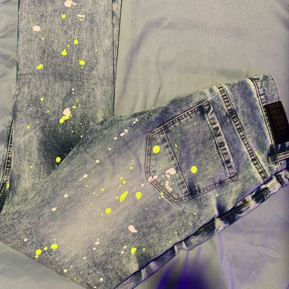 Another Hype Piece Splatter Pants - Picture 4 of 4